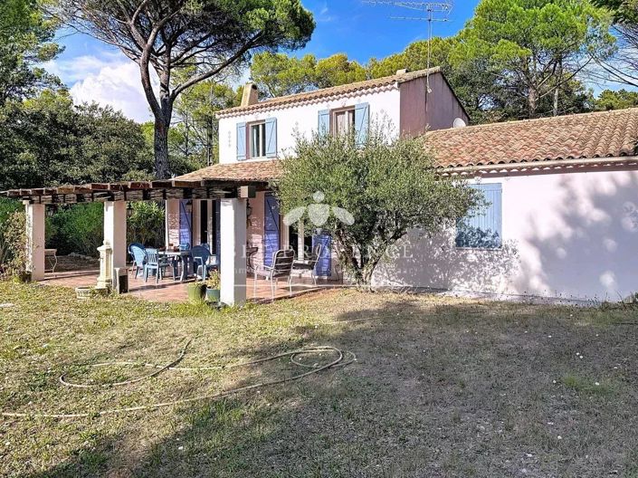 Image No.1-5 Bed House for sale