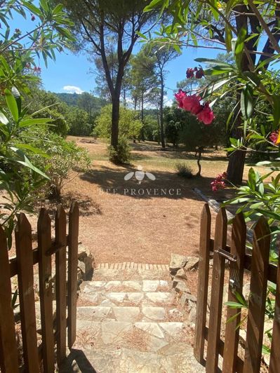 Image No.22-5 Bed House for sale