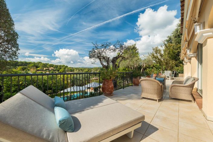 Image No.9-4 Bed House for sale