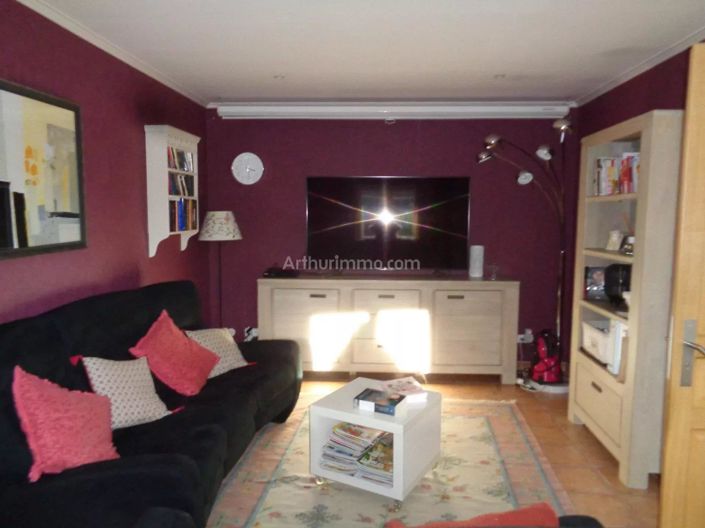 Image No.17-4 Bed House for sale