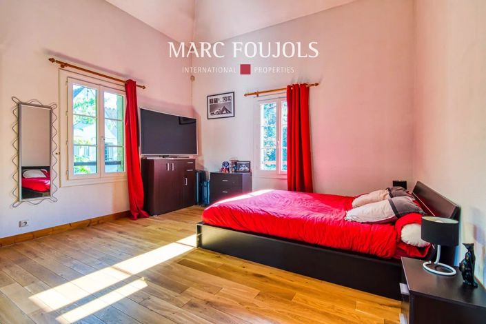 Image No.18-4 Bed House for sale