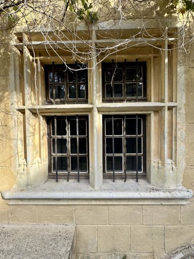 Image No.17-10 Bed House for sale