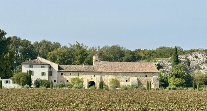 Image No.2-10 Bed House for sale