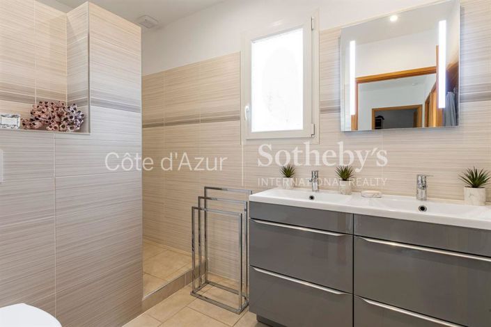 Image No.12-Maison de 4 chambres à vendre à Gattières