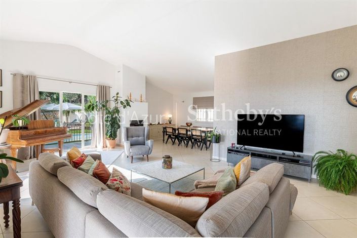 Image No.5-Maison de 4 chambres à vendre à Gattières