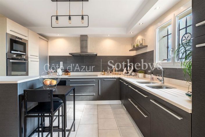 Image No.6-Maison de 4 chambres à vendre à Gattières