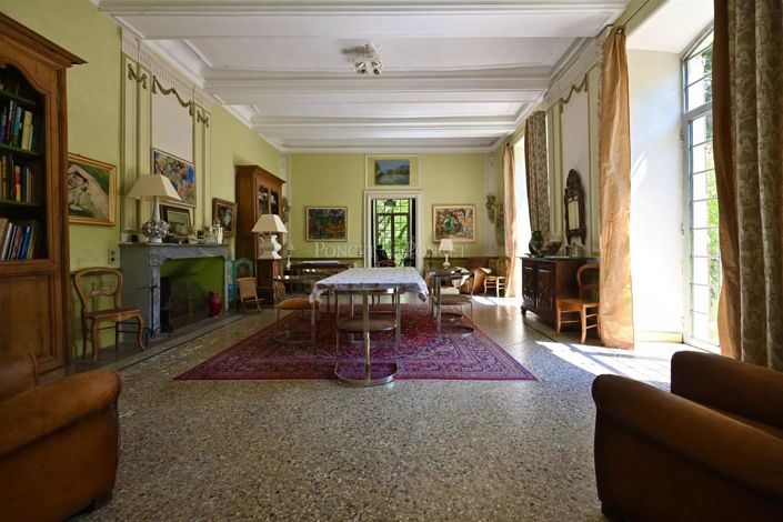 Image No.15-7 Bed House for sale