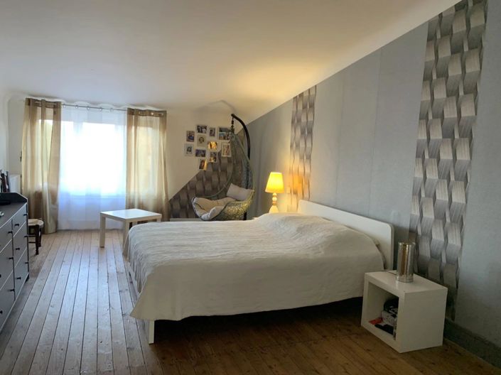 Image No.21-7 Bed House for sale