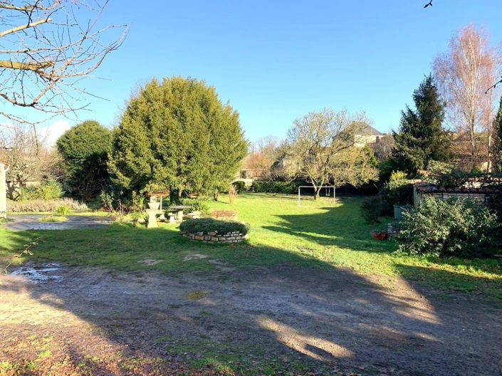 Image No.30-7 Bed House for sale