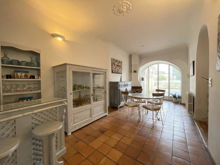 Image No.6-7 Bed House for sale