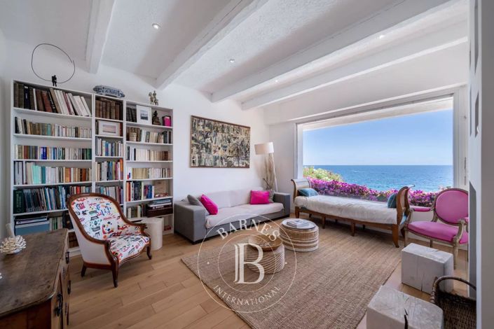 Image No.3-5 Bed House for sale