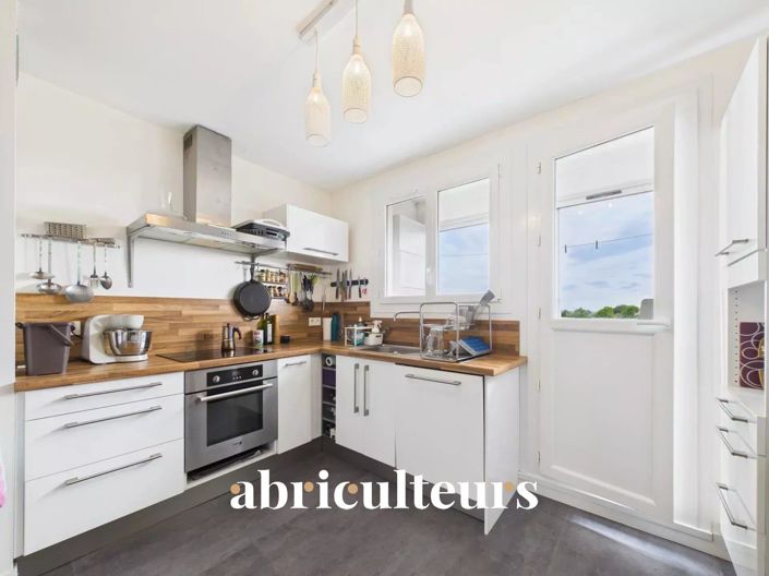 Image No.4-2 Bed Apartment for sale