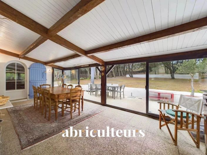 Image No.4-6 Bed House for sale