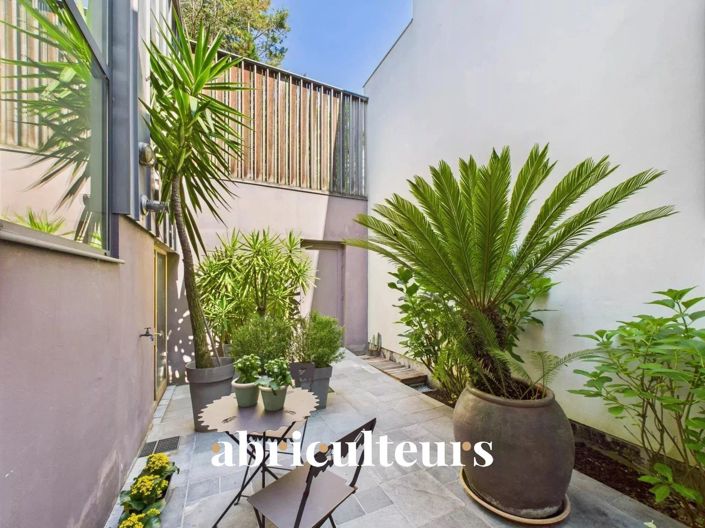 Image No.14-5 Bed House for sale