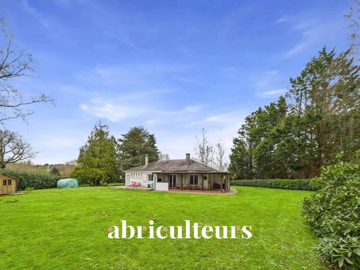 Image No.11-3 Bed House for sale