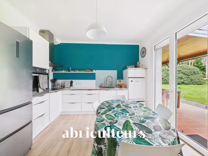 Image No.3-3 Bed House for sale