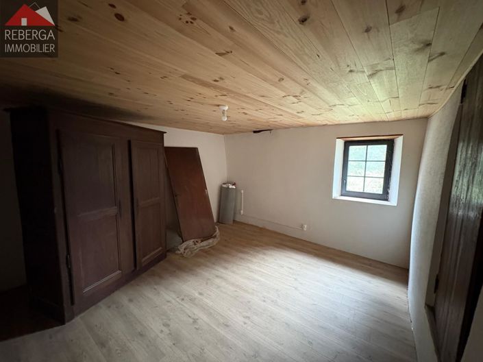 Image No.12-3 Bed House for sale