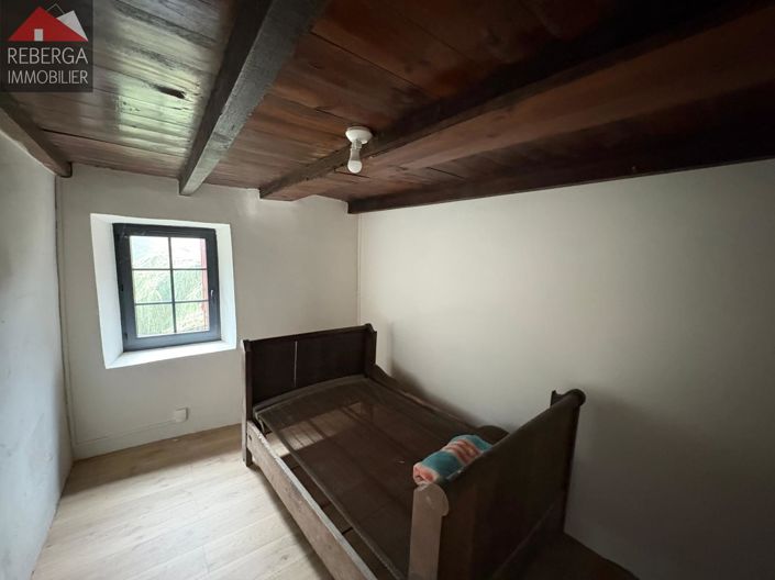 Image No.15-3 Bed House for sale