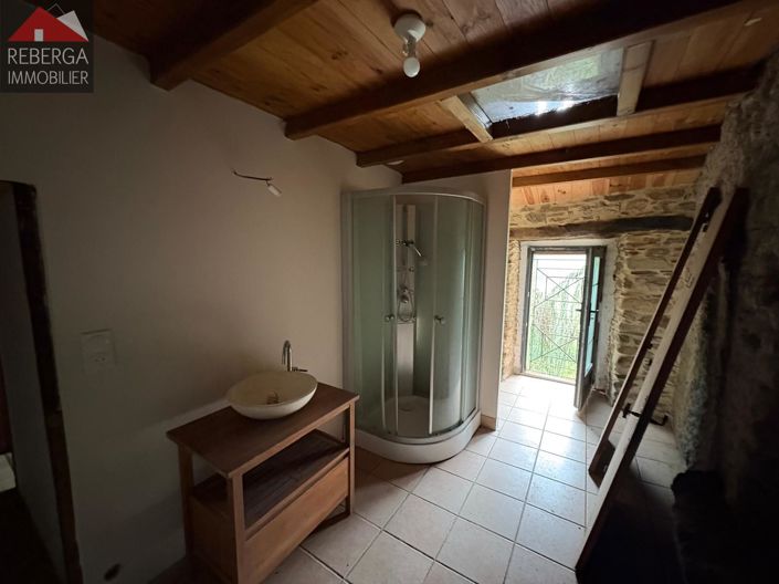 Image No.18-3 Bed House for sale