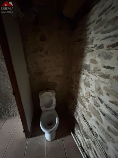 Image No.21-3 Bed House for sale