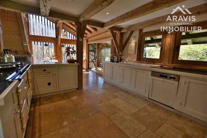 Image No.5-4 Bed House for sale