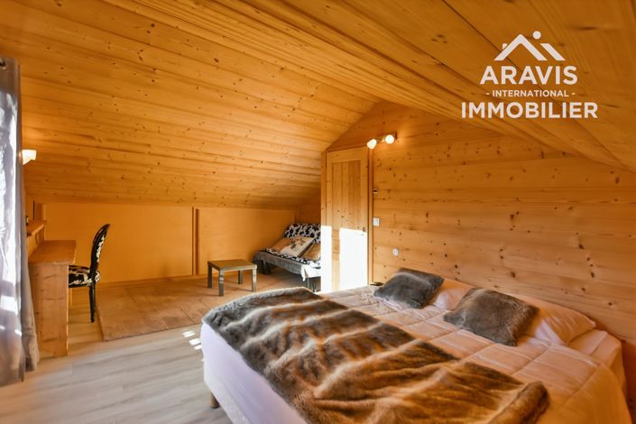 Image No.10-4 Bed House for sale