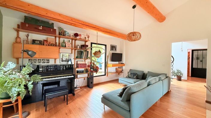 Image No.11-4 Bed House for sale