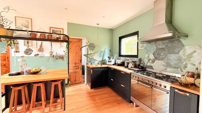 Image No.5-4 Bed House for sale