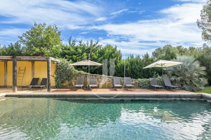 Image No.2-11 Bed House for sale