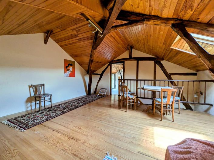 Image No.12-4 Bed House for sale