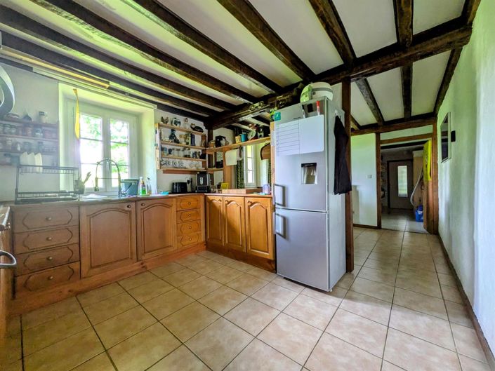 Image No.6-4 Bed House for sale