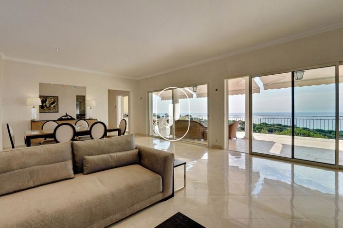 Image No.5-7 Bed House for sale