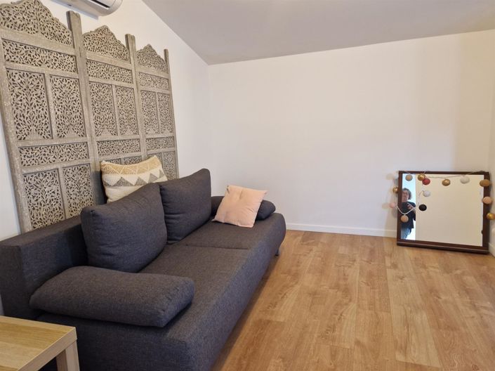 Image No.11-5 Bed House for sale