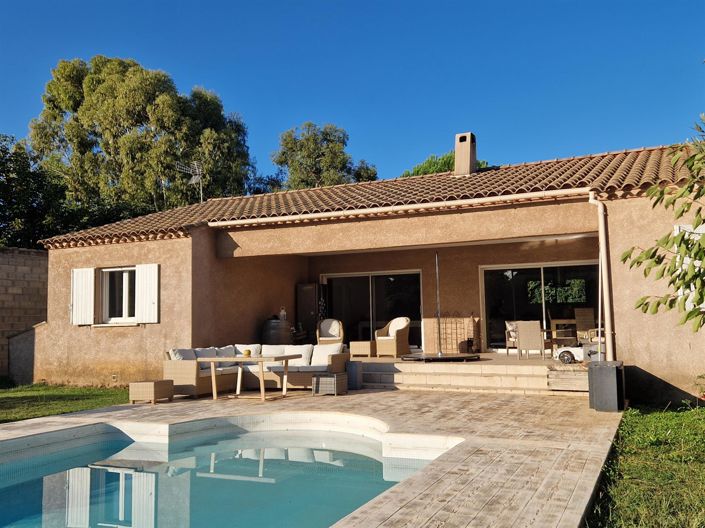 Image No.12-5 Bed House for sale