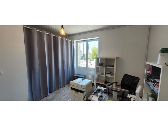 Image No.21-4 Bed House for sale