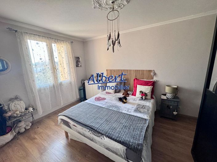 Image No.7-3 Bed Apartment for sale