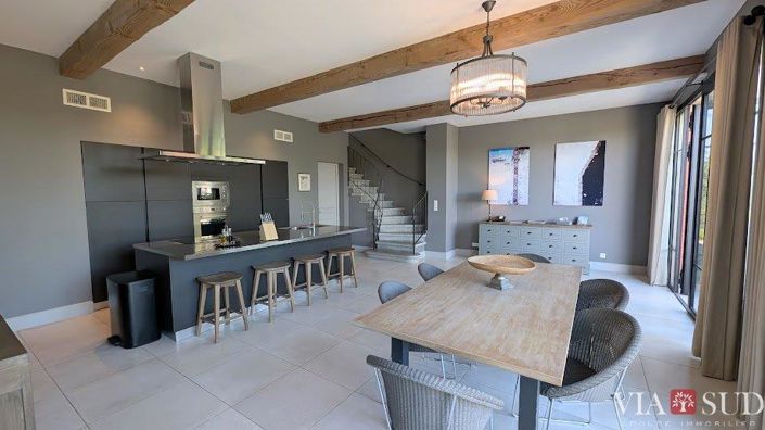 Image No.6-3 Bed Apartment for sale