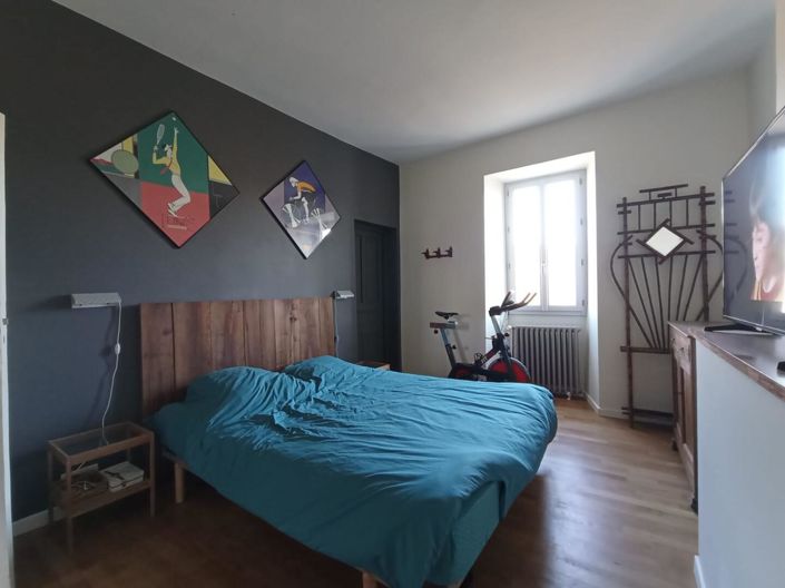 Image No.12-5 Bed House for sale