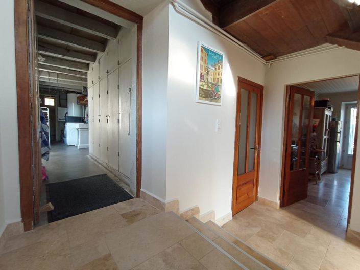 Image No.4-5 Bed House for sale