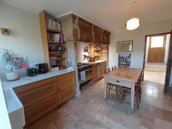 Image No.5-5 Bed House for sale