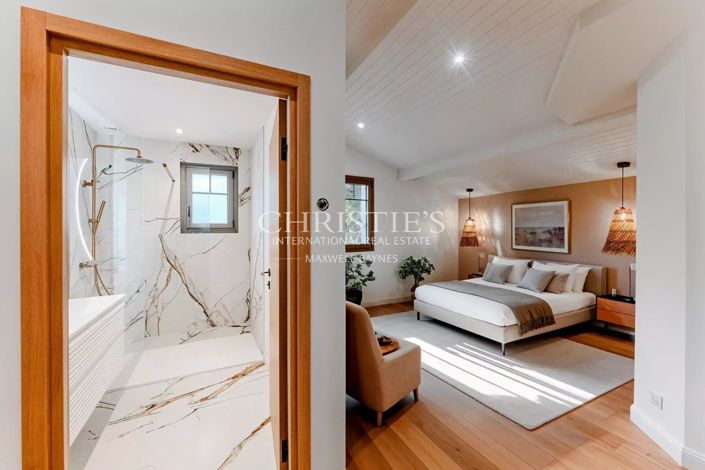 Image No.5-4 Bed House for sale