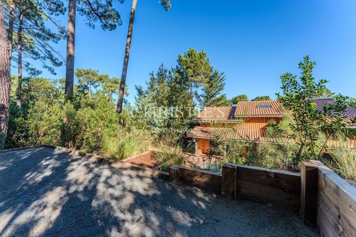 Image No.9-4 Bed House for sale