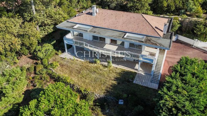 Image No.7-5 Bed House for sale