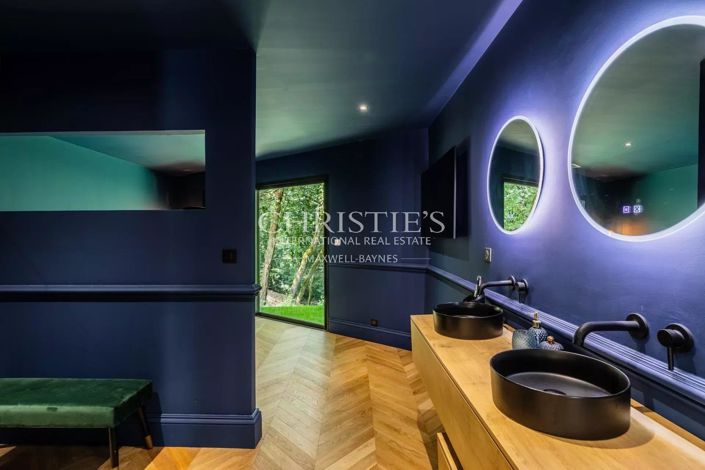 Image No.14-4 Bed House for sale