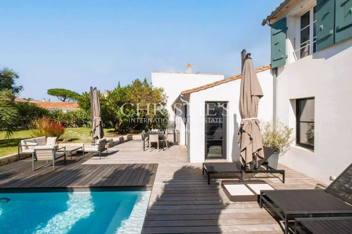 Image No.28-5 Bed House for sale