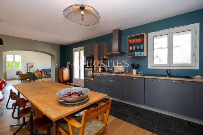 Image No.5-4 Bed House for sale