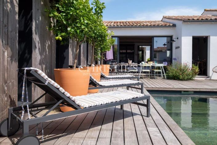 Image No.7-6 Bed House for sale