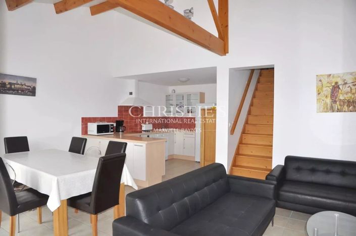 Image No.14-16 Bed House for sale