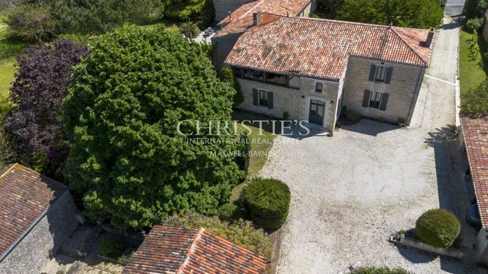 Image No.29-7 Bed House for sale