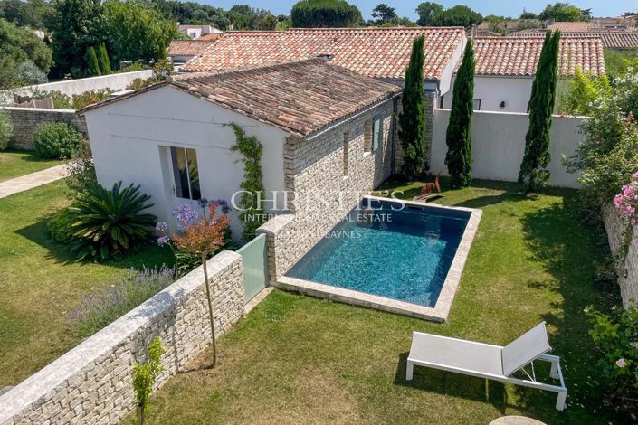 Image No.20-5 Bed House for sale